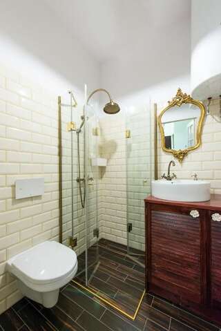 Апартаменты Charming Apartment in Kazimierz Краков Апартаменты-34